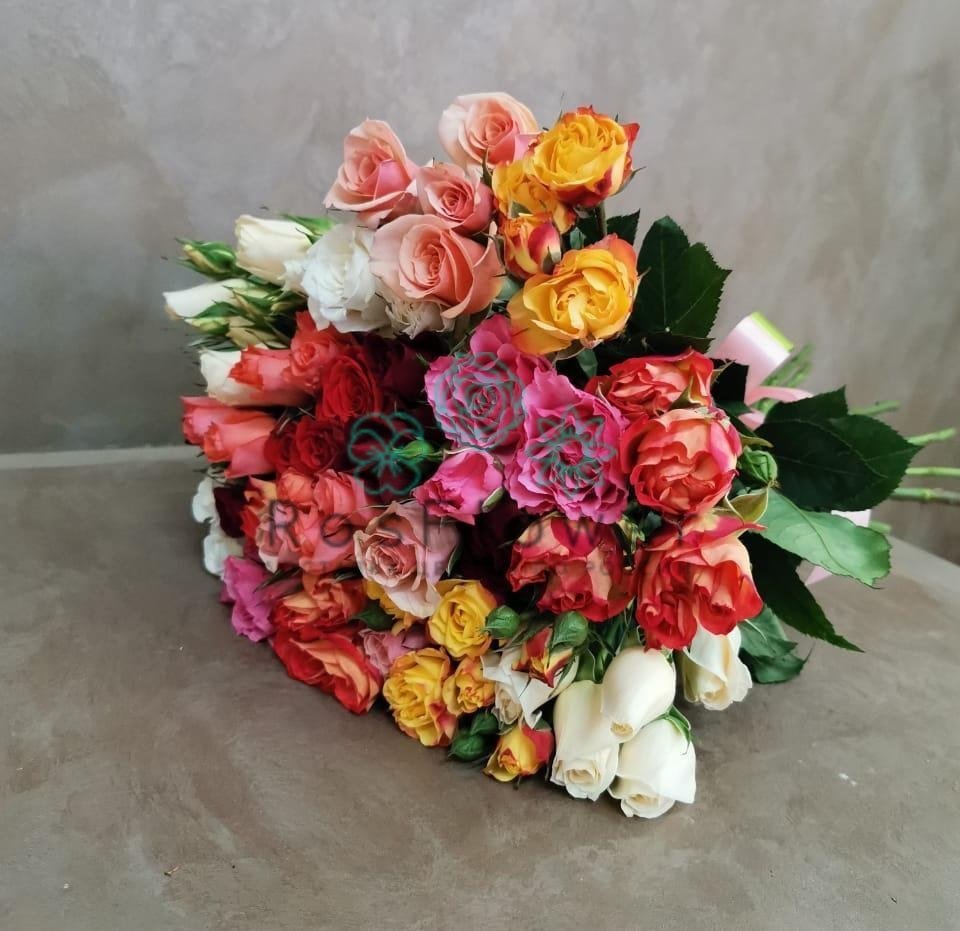 Букет цветов из: Розы в Поселок дома отдыха Огарево