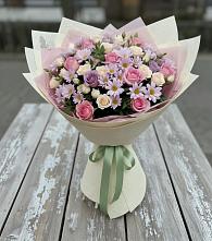 Букет цветов из:  Розы и Хризантемы в Поселок дома отдыха Огарево
