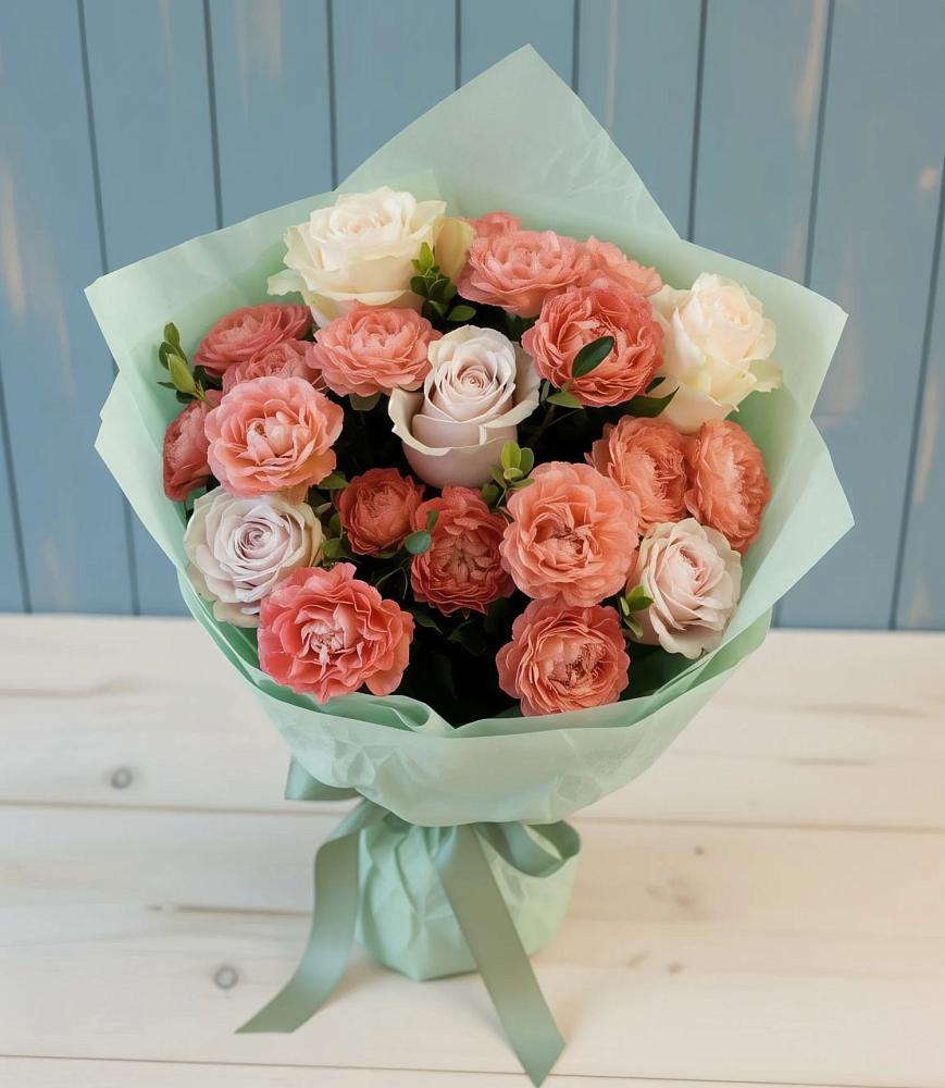 Букет цветов из: Розы в Поселок дома отдыха Огарево