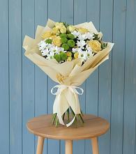 Букет цветов из:  Хризантемы и Розы #REPLACE_PRED# Поселок дома отдыха Огарево