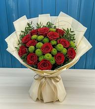 Букет цветов из:  Розы и Хризантемы в Поселок дома отдыха Огарево