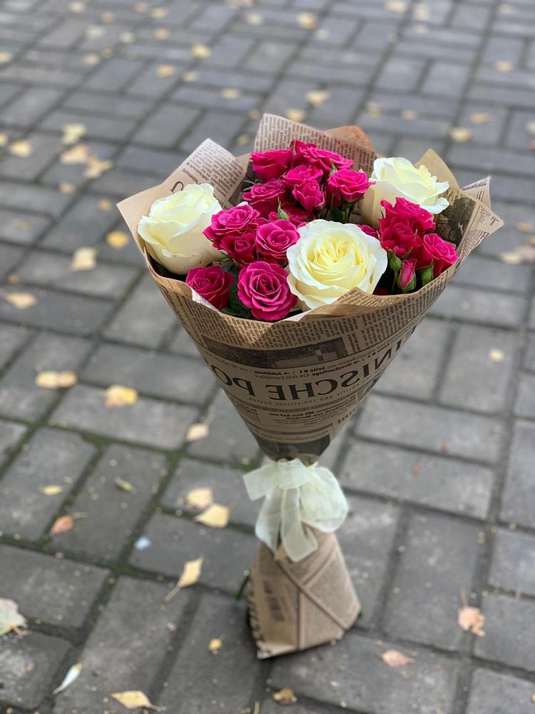 Букет цветов из: Розы в Поселок дома отдыха Огарево