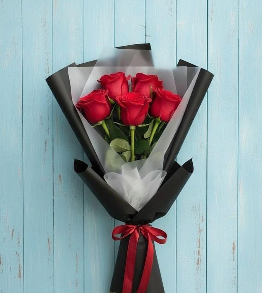 Букет цветов из: Розы в Поселок дома отдыха Огарево